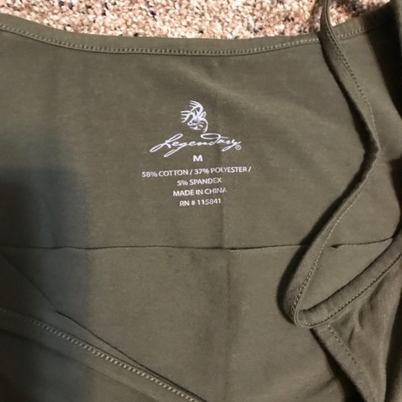 Women’s Legendary Graphic Strap Tank Size Med NWOT - Picture 3 of 3